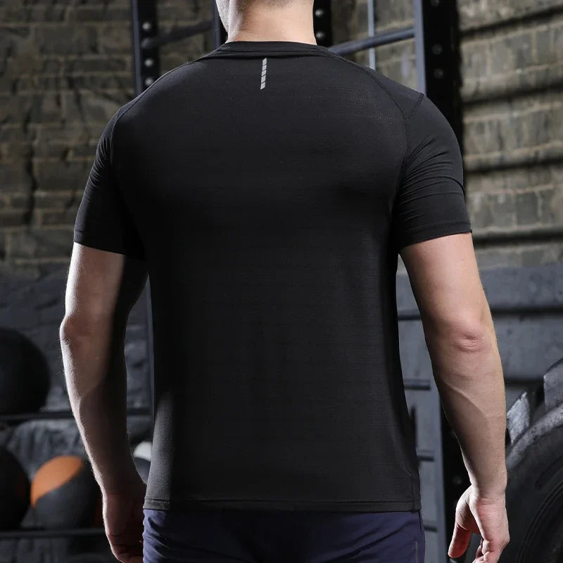 Men Thin Ice Silk Tops Running Short-sleeved Sports T-shirt Gym Fitness Muscle Training Sweatshirt Dry Fit Tight Tracksuits